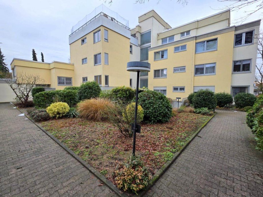 Au�enansicht Etagenwohnung Wiesbaden
