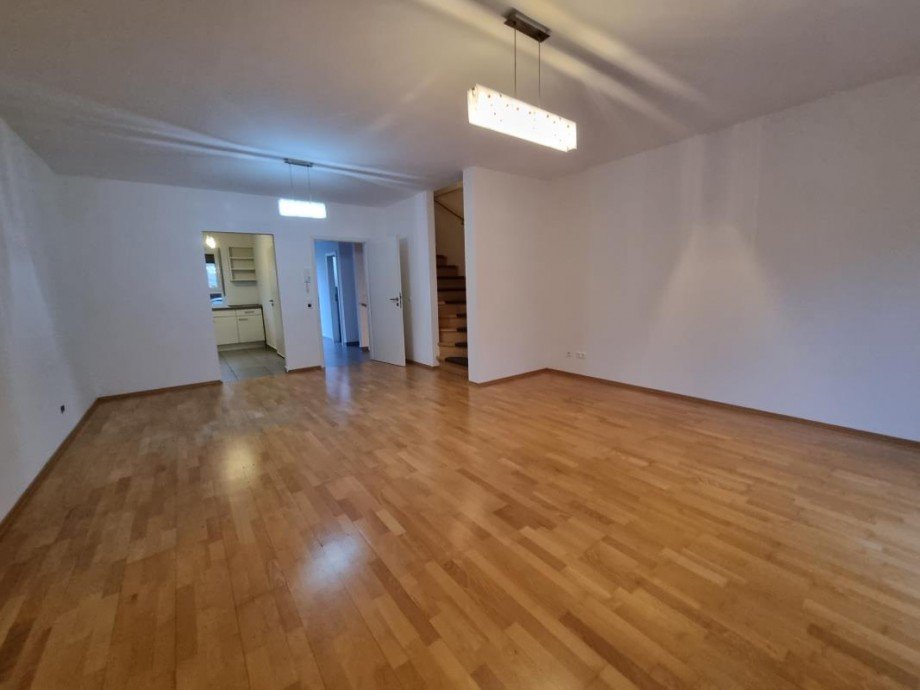 Wohnzimmer Ansicht 2 Reihenmittelhaus Oberursel