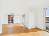 Bild (107cf896d1c4725f8eb3412e3dd8bf34): EXKLUSIVE PENTHOUSE-MAISONETTE IN ATTRAKTIVER LAGE, NAHE ALTSTADT UND FIS (International School)