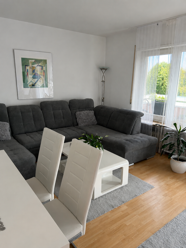 Wohnzimmer Etagenwohnung Kelkheim