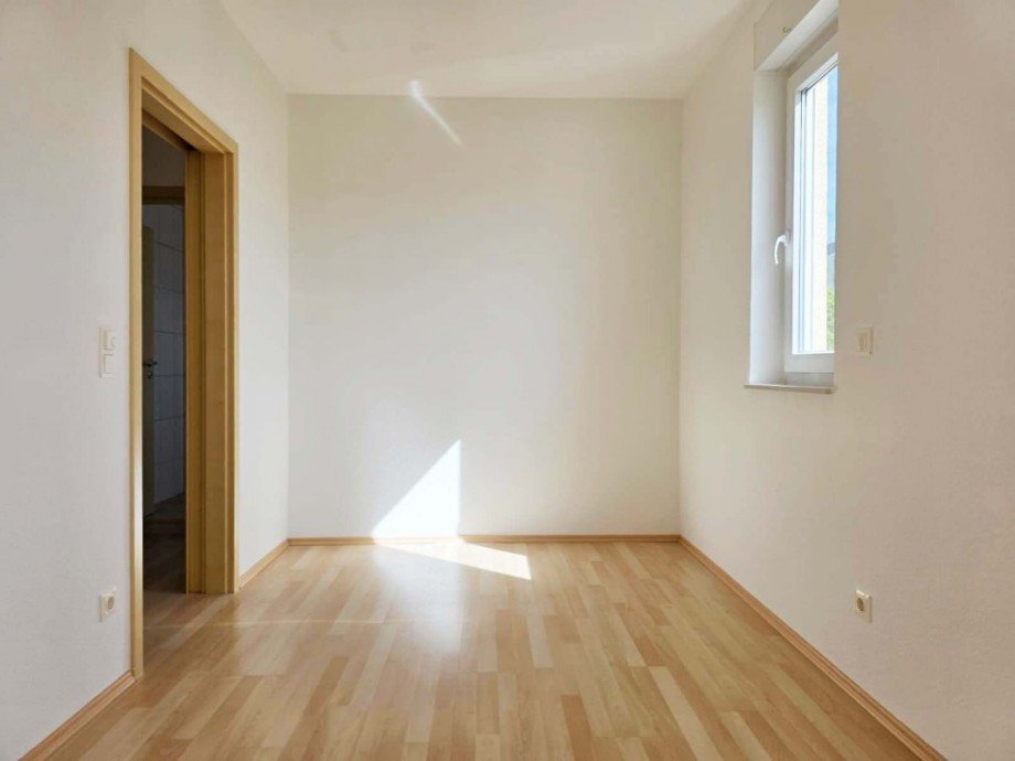 halbes Zimmer Etagenwohnung Wiesbaden