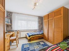 Schlafzimmer PLATZ F�R JEDE LEBENSPHASE - 5 ZIMMER, EINBAUK�CHE, SONNENBALKON, 2 PKW-STELLPL�TZE...