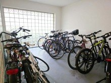 Fahrradraum HELL UND GUT VERMIETET - 1 ZIMMER-WOHNUNG MIT HERRLICHEM FERNBLICK