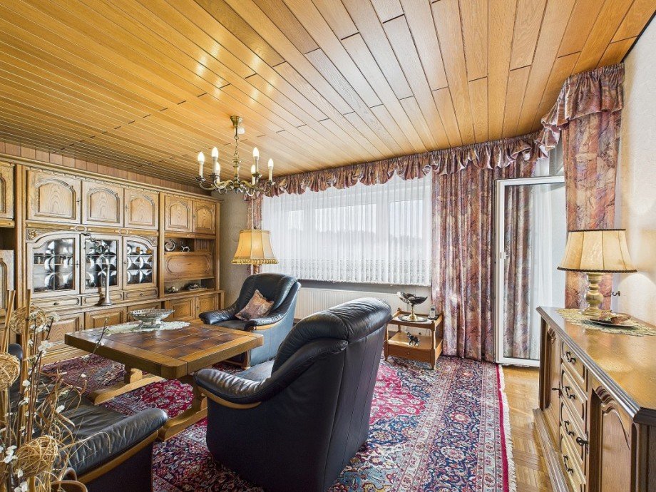 Wohnzimmer Obergeschoss (2) Mehrfamilienhaus Wiesbaden