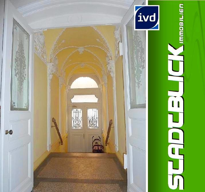 Treppenhaus / Hauseingang Etagenwohnung Wiesbaden