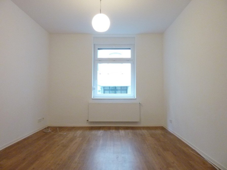 Wohn- Schlafbereich Etagenwohnung Wiesbaden