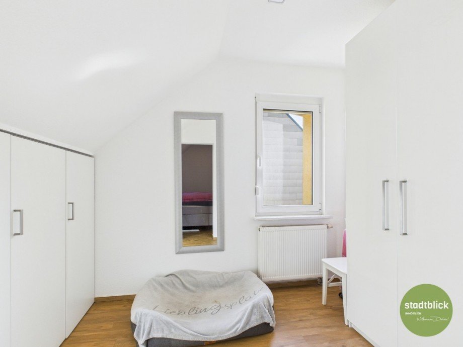 Kleines Zimmer Einfamilienhaus Wiesbaden