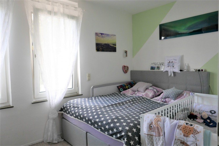 Schlafzimmer Etagenwohnung Budenheim