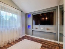 Schlafzimmer 2 DOPPELHAUSH�LFTE mit MODERNER AUSSTATTUNG