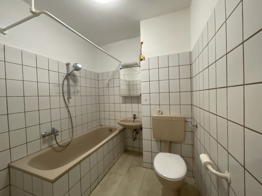 Badezimmer Etagenwohnung Wiesbaden