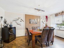 Esszimmer Erdgeschoss (2) DER SOMMER KANN KOMMEN! GEPFLEGTES ZWEIFAMILIENHAUS MIT VIEL PLATZ