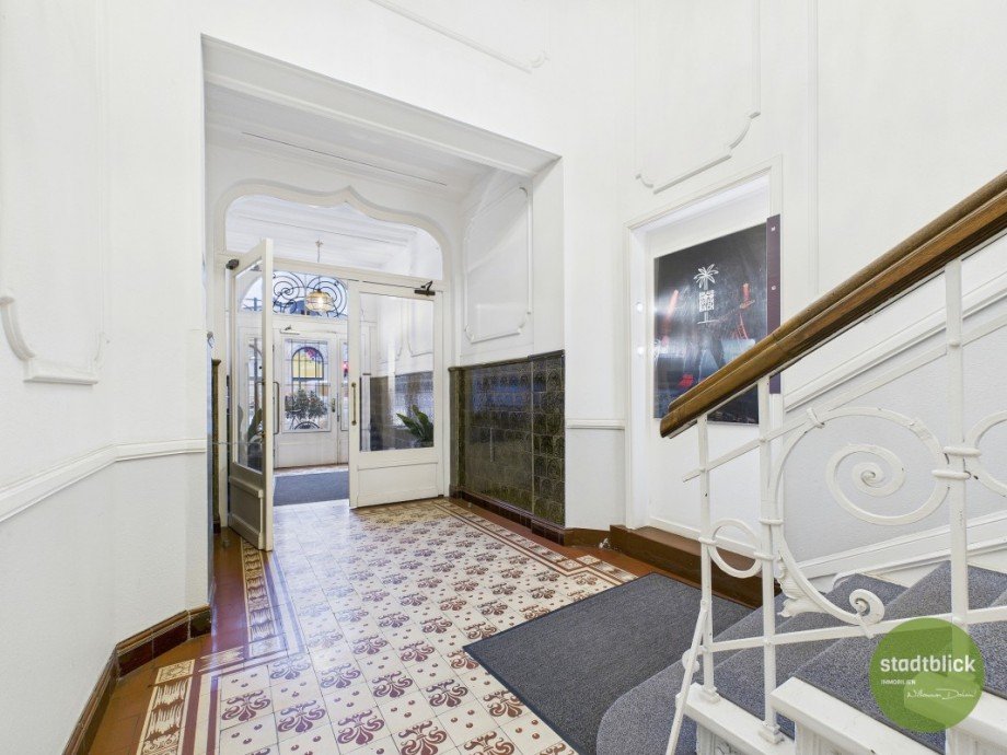 Hauseingang Etagenwohnung Wiesbaden