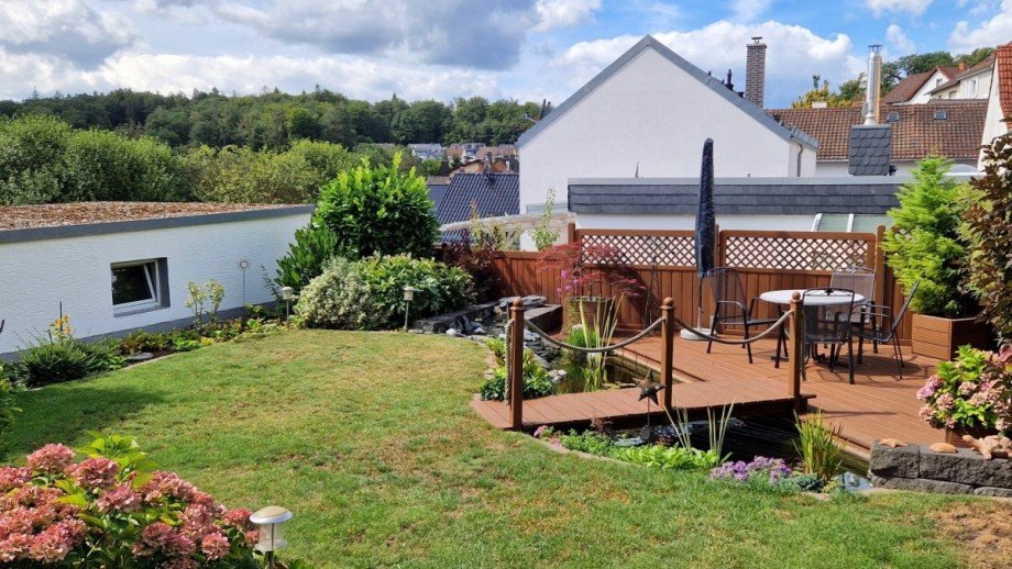 Gartenbereich Mehrfamilienhaus Wiesbaden