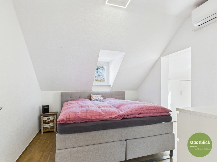 Schlafzimmer Einfamilienhaus Wiesbaden