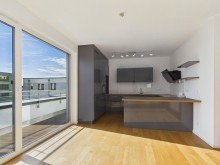 K�che EXKLUSIVE PENTHOUSE-MAISONETTE IN ATTRAKTIVER LAGE, NAHE ALTSTADT UND FIS (International School)