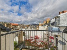 Balkon K�che SCHMUCKST�CK MIT GESCHICHTE IM SCH�NEN RHEINGAUVIERTEL - ALTBAUCHARME TRIFFT MAISONETTE