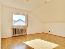 Schlafzimmer FERNBLICK INKLUSIVE! HELLE WOHNUNG IN BELIEBTER LAGE