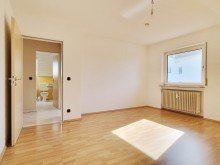 Schlafzimmer FERNBLICK INKLUSIVE! HELLE WOHNUNG IN BELIEBTER LAGE