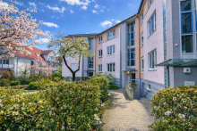 Zuweg H�user H�BSCHE WOHNUNG mit EINBAUK�CHE, BALKON und GARAGE