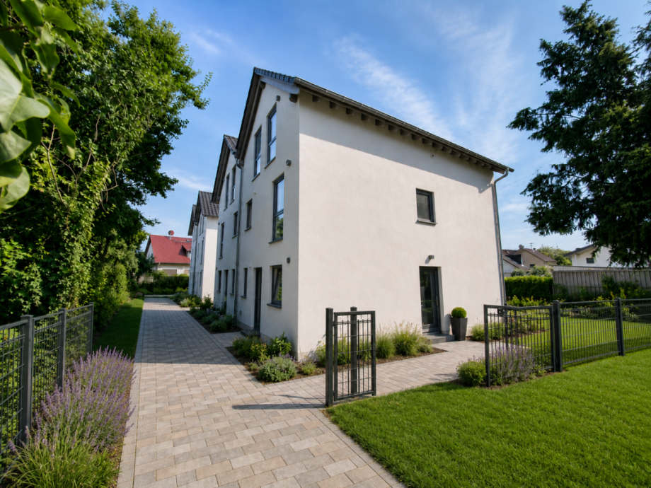 Beispielbild Au�en Doppelhaush�lfte Frankfurt (Zeilsheim)