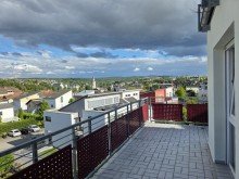 Gro�er Balkon PANORAMAWOHNUNG MIT HERRLICHEM BLICK AUF IDSTEIN