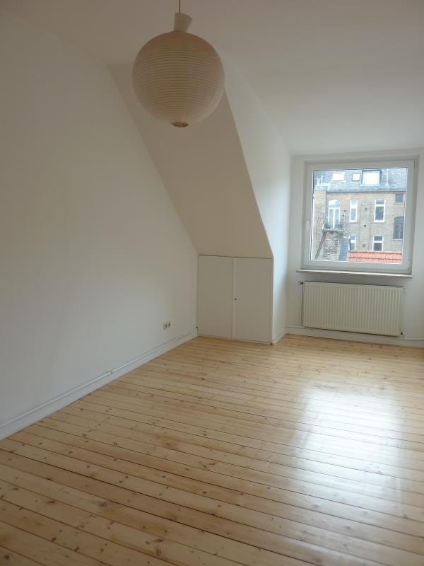 Schlafzimmer (Ansicht 2) Etagenwohnung Wiesbaden