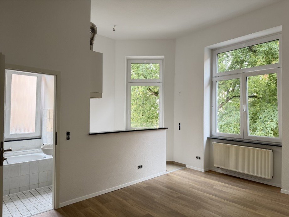 Wohn- Schlaf- K�chenbereich Etagenwohnung Wiesbaden
