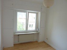 Kleines Zimmer ��� GEM�TLICHE DACHGESCHOSSWOHNUNG RUHIGER CITY-LAGE ���