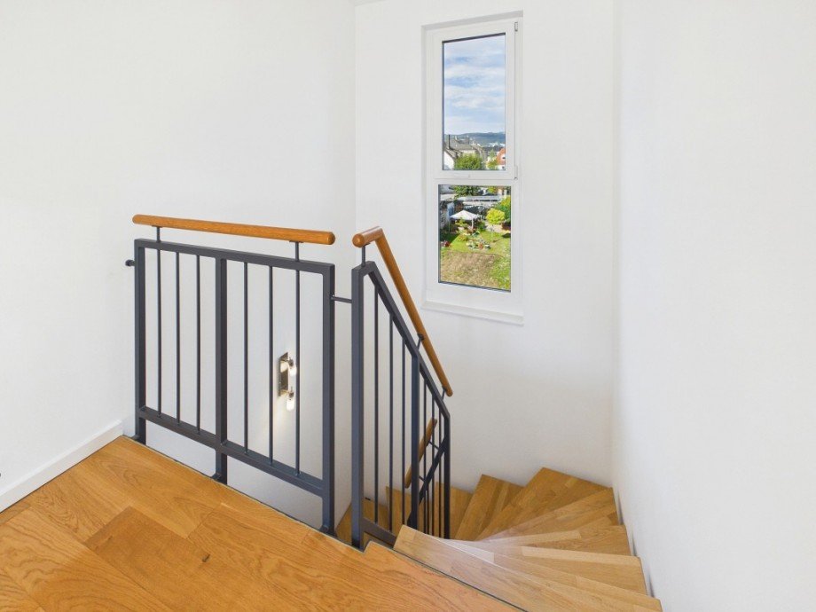 Treppenaufgang Maisonettewohnung Oberursel