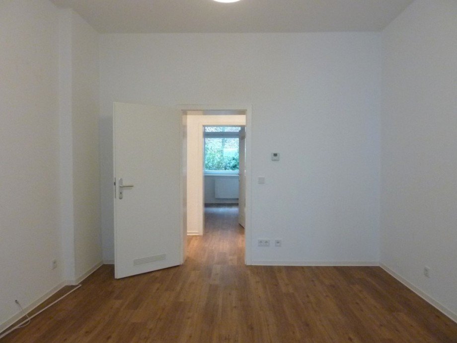 Wohn- Schlafbereich Etagenwohnung Wiesbaden