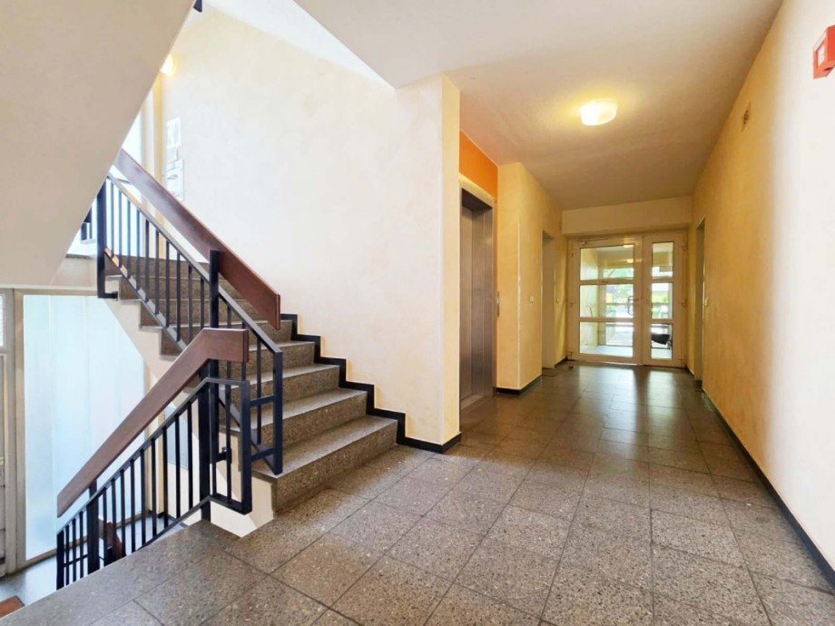Treppenhaus Etagenwohnung Wiesbaden