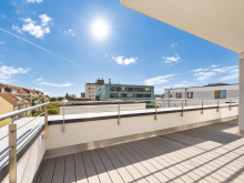 Dachterrasse (3) EXKLUSIVE PENTHOUSE-MAISONETTE IN ATTRAKTIVER LAGE, NAHE ALTSTADT UND FIS (International School)
