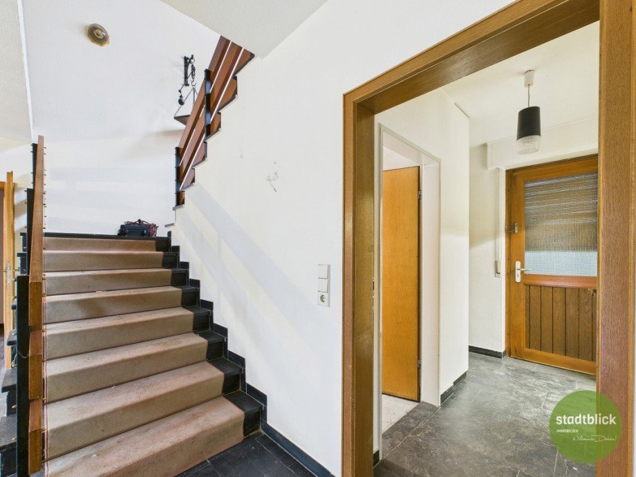 Treppenaufgang Einfamilienhaus Hofheim