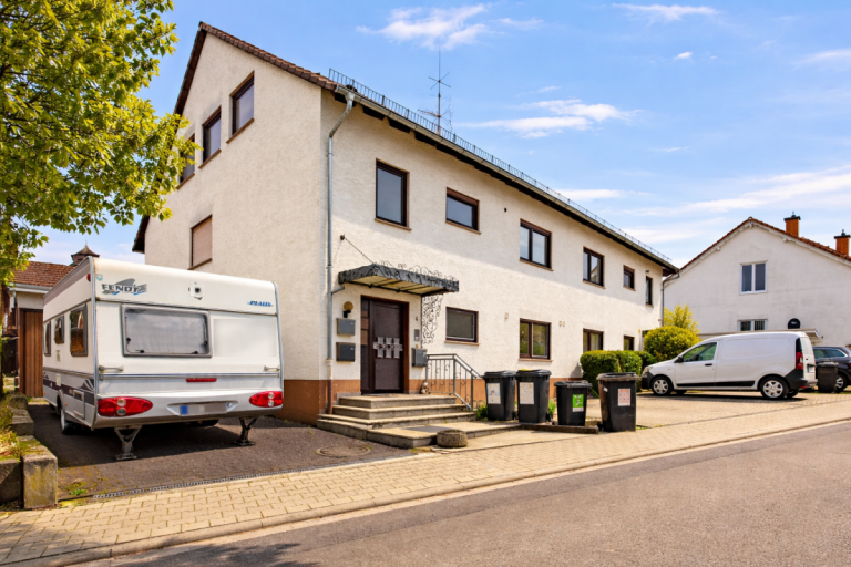 Au�enansicht Wiesbaden Mehrfamilienhaus IHRE GELEGENHEIT! GEPFLEGTES MEHRFAMILIENHAUS IN BEGEHRTER WOHNLAGE, WIESBADEN (BRECKENHEIM)