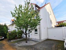 Au�en, Garage u. Stellplatz REIHENHAUS IN FAMILIENFREUNDLICHER ORTSRANDLAGE VON NIEDER-ESCHBACH