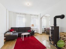 Wohnzimmer CHARMANTES UND GUT GEPFLEGTES EINFAMILIENHAUS MIT NEBENGEGEB�UDE, HOF- UND GARTENBEREICH