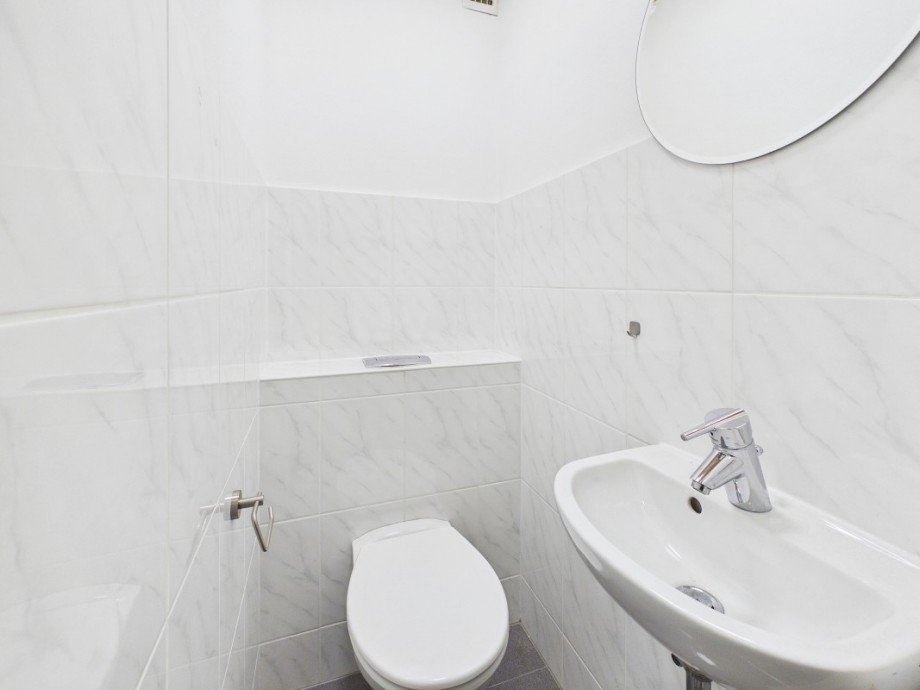 G�ste WC Mehrfamilienhaus Wiesbaden