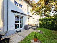 Bild (ae9f67adcff319405e536871ad3c004b): REIHENHAUS IN FAMILIENFREUNDLICHER ORTSRANDLAGE VON NIEDER-ESCHBACH