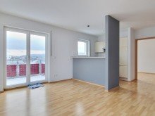 Blick zur K�che PANORAMAWOHNUNG MIT HERRLICHEM BLICK AUF IDSTEIN