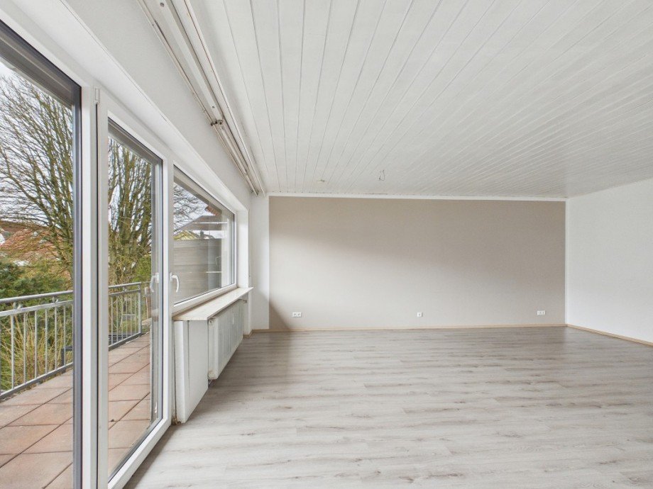 Wohnzimmer Mehrfamilienhaus Wiesbaden