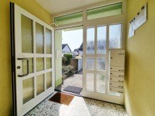 Hauseingang/Treppenhaus FERNBLICK INKLUSIVE! HELLE WOHNUNG IN BELIEBTER LAGE