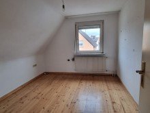 Zimmer 1 SELTENE GELEGENHEIT! FLEXIBLES ENTWICKLUNGSAREAL MIT ZWEI BAUGRUNDST�CKEN IN ALTHEIM
