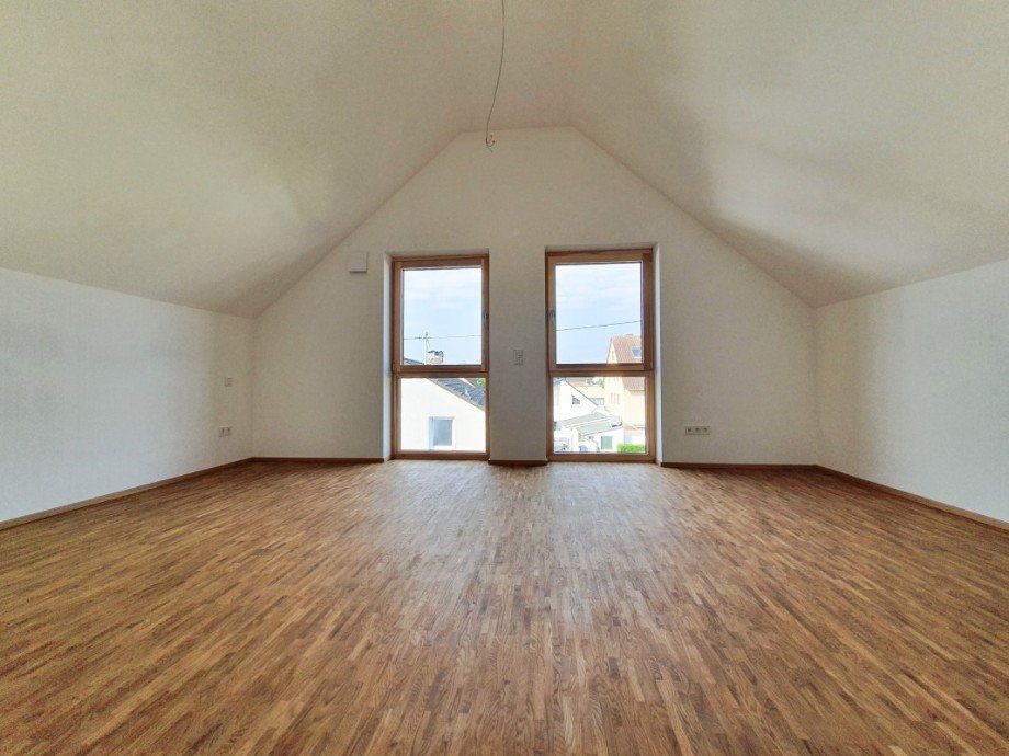 Schlafzimmer Doppelhaush�lfte Frankfurt (Zeilsheim)