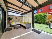 Terrasse - Wintergarten DOPPELHAUSH�LFTE mit MODERNER AUSSTATTUNG