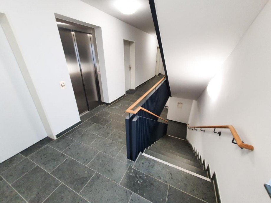 Treppenhaus Etagenwohnung Mainz