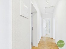 Flur CHARMANTES UND GUT GEPFLEGTES EINFAMILIENHAUS MIT NEBENGEGEB�UDE, HOF- UND GARTENBEREICH