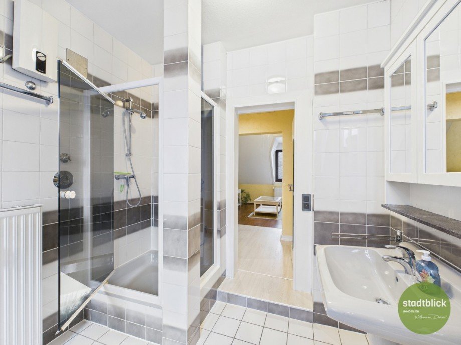 Tageslichtbad Etagenwohnung Wiesbaden