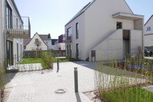 Au�enansicht SCHICKE WOHNUNG mit TOP AUSSTATTUNG in CHARMANTEM WOHNENSEMBLE