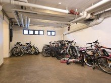 Fahrradkeller PERFEKT GESCHNITTENE 2-ZIMMER-WOHNUNG MIT SONNENBALKON & TIEFGARAGENSTELLPLATZ