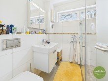 Bad PLATZ F�R JEDE LEBENSPHASE - 5 ZIMMER, EINBAUK�CHE, SONNENBALKON, 2 PKW-STELLPL�TZE...